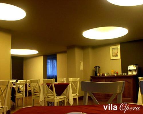 Opera Hotel Oradea Exterior photo